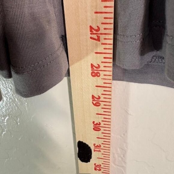 Free Fly Shirt Mens XL Gray Long Sleeve Bamboo Performance Thumbholes Outdoors - Picture 8 of 8